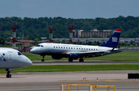 N822MD @ KDCA - Landing National - by Ronald Barker