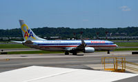 N905AN @ KDCA - Taxi National - by Ronald Barker
