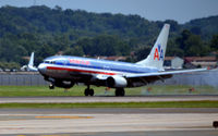 N913AN @ KDCA - Landing National - by Ronald Barker
