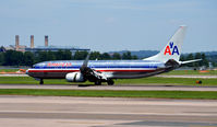 N913AN @ KDCA - Landing roll National - by Ronald Barker