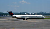 N992DL @ KDCA - Taxi National - by Ronald Barker
