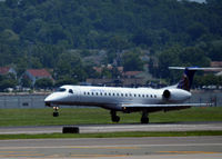 N16976 @ KDCA - Landing National - by Ronald Barker