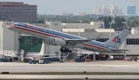 N604AA @ MIA - American