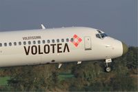 EC-MGS @ LFRB - Boeing 717-2CM, Landing rwy 07R, Brest-Bretagne Airport (LFRB-BES) - by Yves-Q