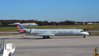 N553NN @ KCLT - Taxi CLT - by Ronald Barker