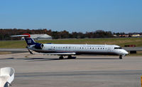 N908FJ @ KCLT - Taxi CLT - by Ronald Barker