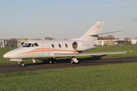 F-GSLZ @ EBKT - Taxiing to rwy 06. - by Raymond De Clercq