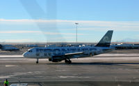 N935FR @ KDEN - Taxi Denver - by Ronald Barker