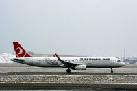 TC-JTA @ EKCH - TC-JTA taking off rw 22R - by Erik Oxtorp