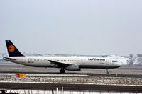 D-AIDB @ EKCH - D-AIDB taking off rw 22R - by Erik Oxtorp