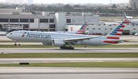 N731AN @ MIA - American - by Florida Metal