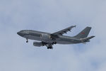 15003 @ CYTR - Coming in for landing on runway 24.
