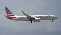N812NN @ MIA - American