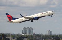 N813DN @ FLL - Delta - by Florida Metal