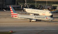 N822NN @ MIA - American