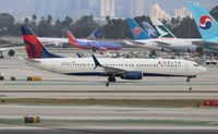 N845DN @ LAX - Delta - by Florida Metal