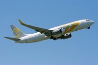 OY-PSE @ LFRB - Boeing 737-809, Take-off Rwy 07R, Brest-Bretagne Airport (LFRB-BES) - by Yves-Q