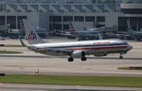 N906AN @ MIA - American - by Florida Metal