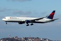 N828MH @ KBOS - DL 62 from London/Heathrow arriving on 22L - by Chris Ianno