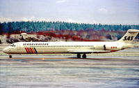 LN-RMR @ ARN - Stockholm Arlanda  16.11.92 - by leo larsen