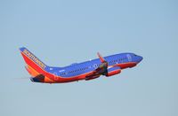 N218WN @ KLAS - Boeing 737-700 - by Mark Pasqualino