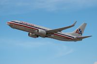 N916AN @ MIA - American - by Florida Metal