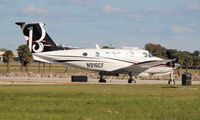 N916CF @ ORL - King Air 200