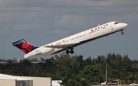 N960AT @ FLL - Delta