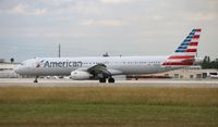 N971UY @ MIA - American - by Florida Metal