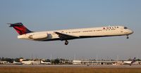 N976DL @ MIA - Delta