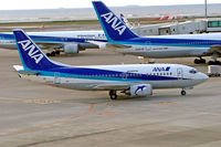 JA303K @ ROAH - Boeing 737-54K [28991] (Air Nippon) Okinawa-Naha~JA 01/11/2005