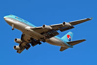 HL7404 @ EGLL - HL7404   Boeing 747-4B5 [26409] (Korean Air) Home~G 25/09/2009. On approach 27R.