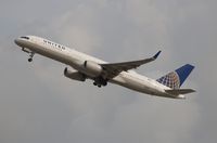 N12114 @ LAX - United - by Florida Metal