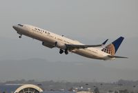 N66828 @ LAX - United - by Florida Metal