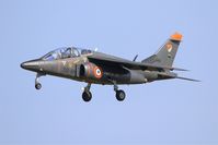E110 @ LFOT - Dassault-Dornier Alpha Jet E, Short approach rwy 02, Tours - St Symphorien Air Base 705 (LFOT-TUF) Open day 2015 - by Yves-Q