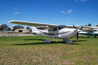 VH-WOZ @ YCWR - VH-WOZ Cowra NSW 2015