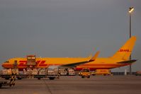 G-DHLE photo, click to enlarge G-DHLE photo, click to enlarge