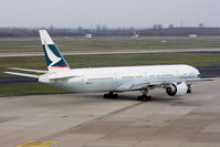 B-KPH @ EDDL - Ready for departure - by Günter Reichwein