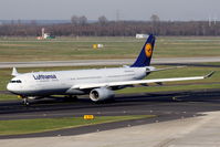 D-AIKH @ EDDL - Departing - by Günter Reichwein