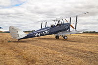 VH-AZF @ YECH - VH-AZF AAAA Fly in Echuca 2015