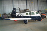 ZS-LPA @ FAVV - Mooney M.20F Executive [670408] Vereeniging~ZS 10/10/2003 - by Ray Barber