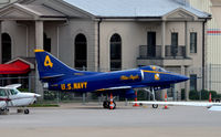 147708 @ KLEX - On the ramp Lexington