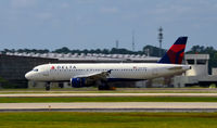 N367NW @ KATL - Landing roll Atlanta - by Ronald Barker