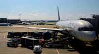 N666DN @ KATL - Gate A1 Atlanta - by Ronald Barker