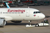 D-AIZU @ EDDL - at dus - by Volker Hilpert