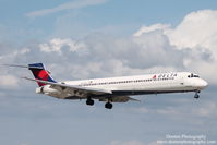 N915DN @ KSRQ - Delta Flight 1725 (N915DN) arrives at Sarasota-Bradenton International Airport following flight from Hartsfield-Jackson Atlanta International Airport - by Donten Photography