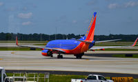 N756SA @ KATL - Taxi Atlanta - by Ronald Barker