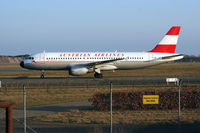 OE-LBP @ EKCH - The retro painted A320 just arrived rw 04L - by Erik Oxtorp