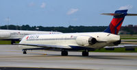 N940DN @ KATL - Taxi Atlanta - by Ronald Barker