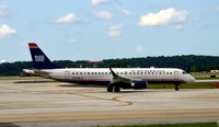 N955UW @ KATL - Taxi Atlanta - by Ronald Barker